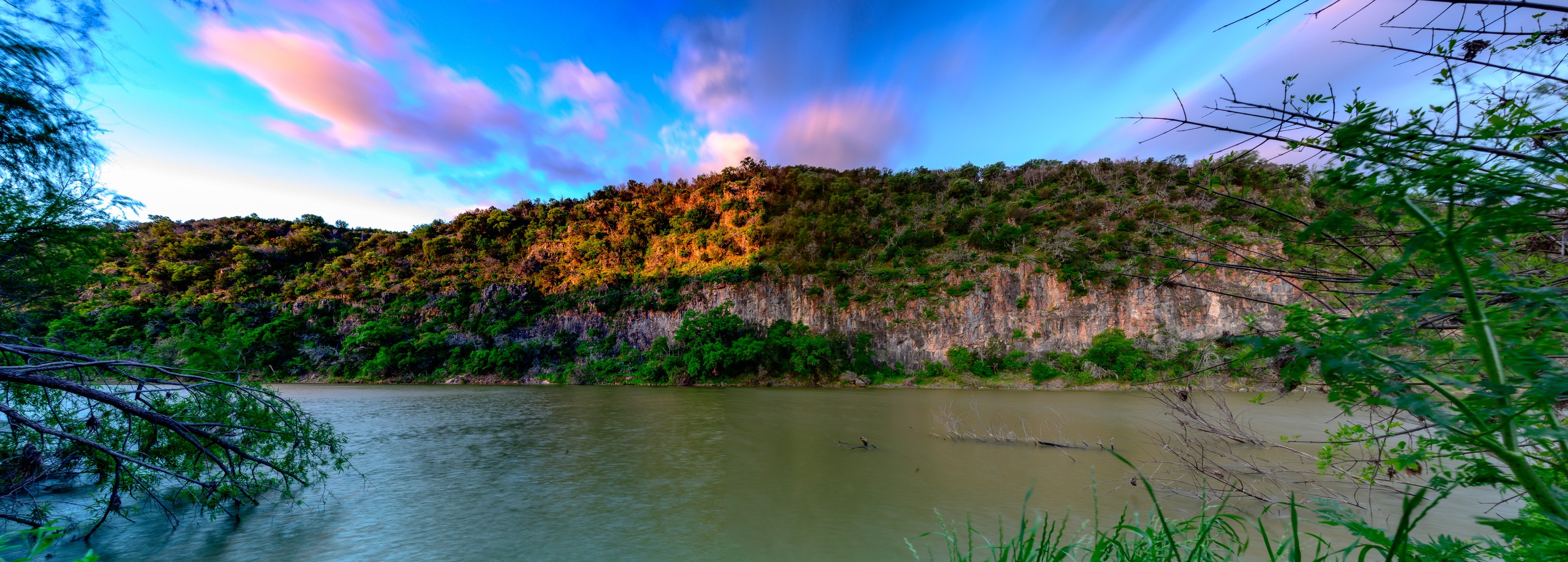Rio Grande river running through Texas Rio Grande river running through Texas